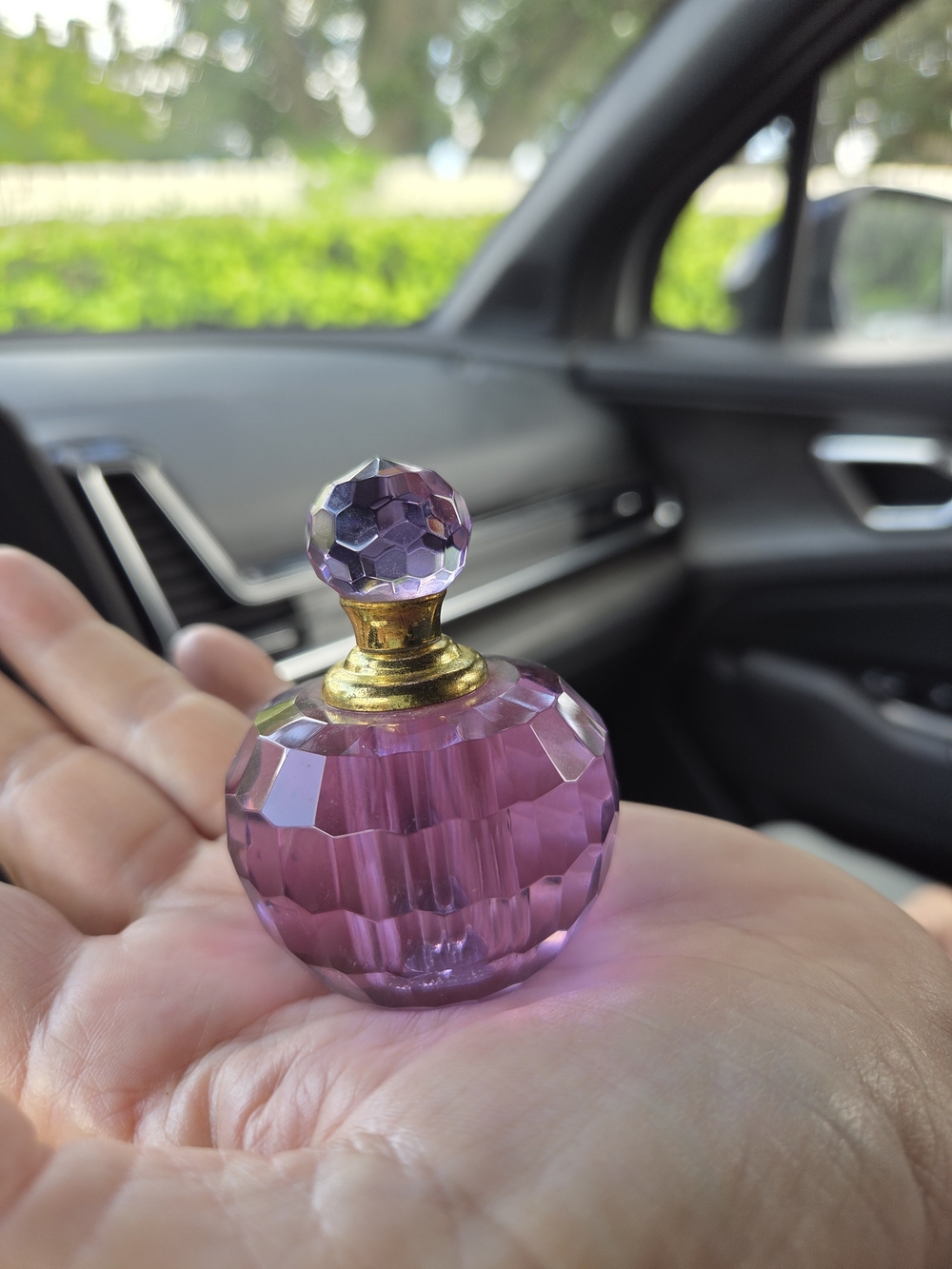 Crystal Faceted Mini Perfume Bottle - Purple